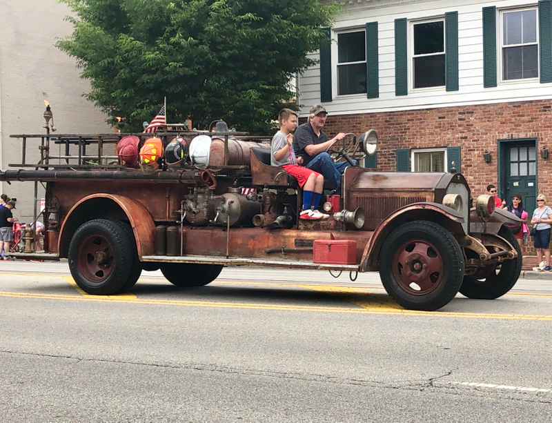 Illustration for article titled Memorial Day Parade, Lebanon, Ohio 5-27-19